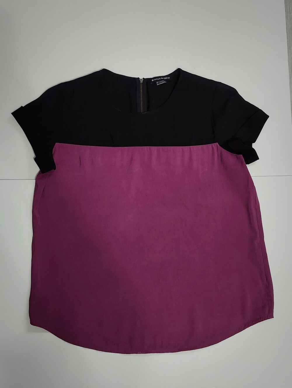 Bianca Nygard size 12 Black and Magenta Colorblock Short Sleeve Blouse - Picture 10 of 10